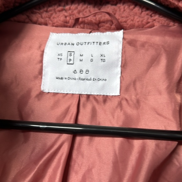 Urban Outfitters Fluffy Coat - Picture 2 of 4